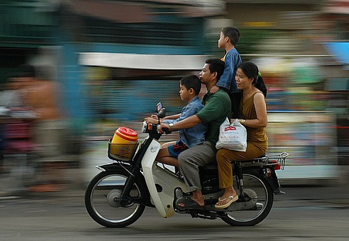 Panning shot - The ultimate example